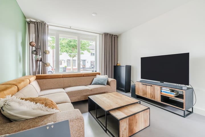 Tussenwoning te koop: De Borchgravestraat 64, Veldhoven