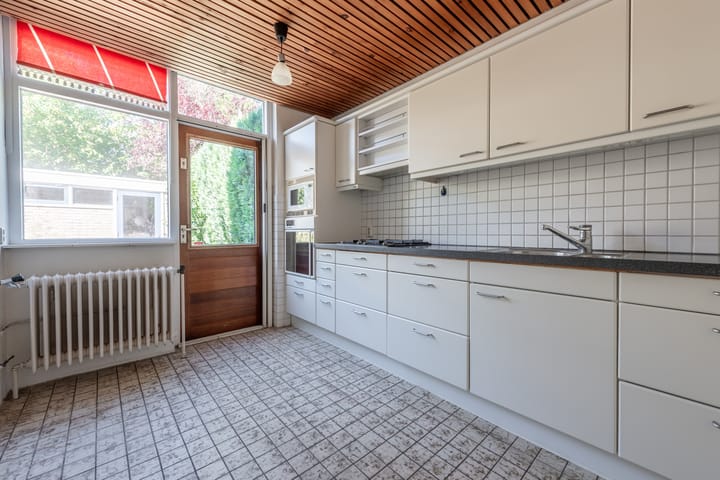 Tussenwoning te koop: Treverilaan 48, Apeldoorn