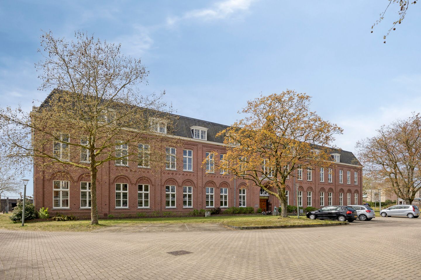 Foto 1 van Maasstaete 1