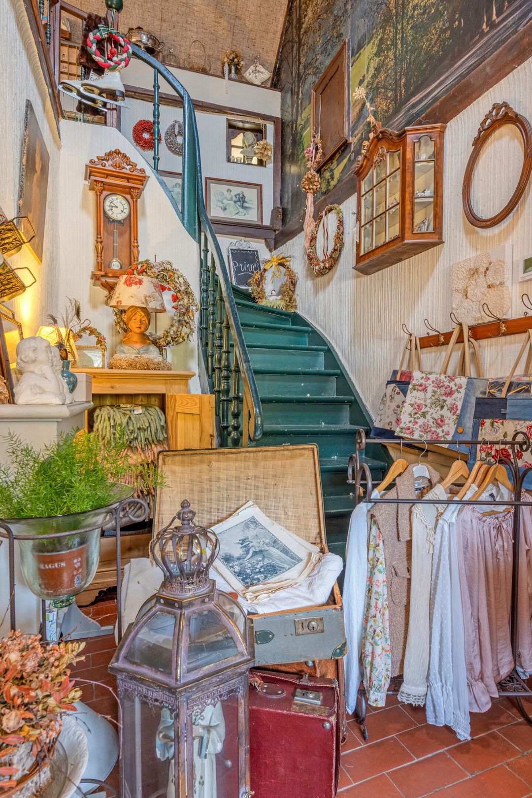 Photo 8 of Dorpstraat 35