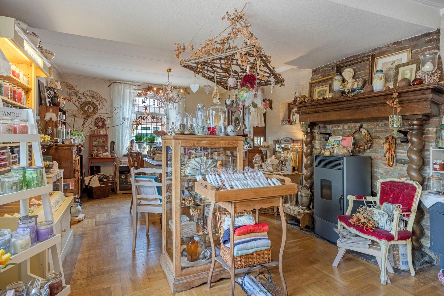 Photo 14 of Dorpstraat 35