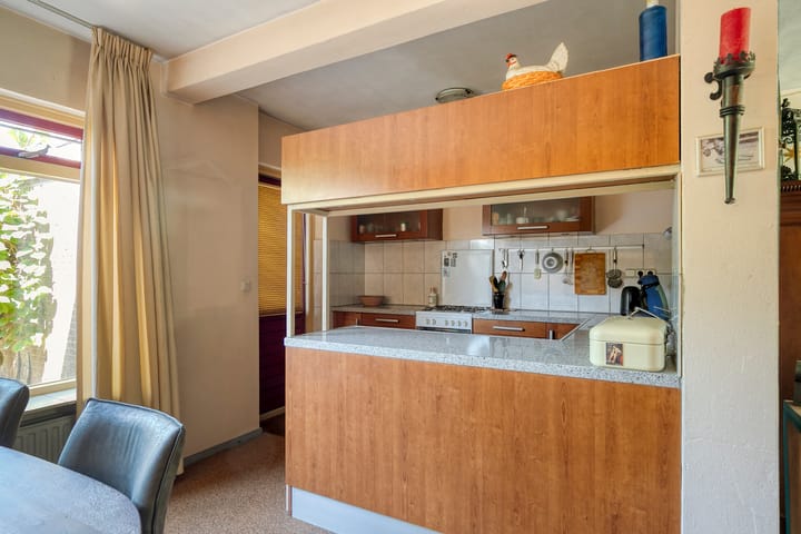 Tussenwoning te koop: Drumptse Parallelweg 28, Tiel