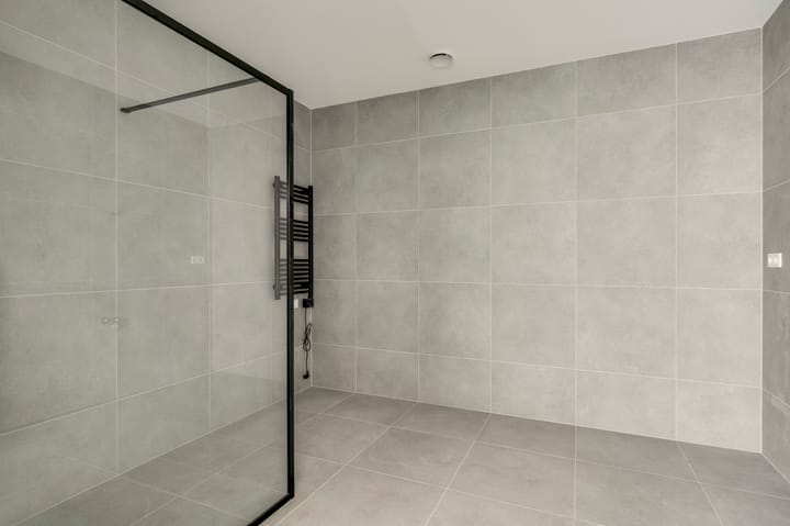 Appartement te koop: Einighauserweg 15B, Geleen