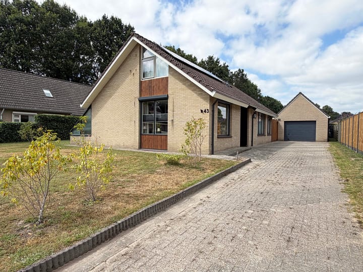 Vrijstaande woning te koop: Ballandstraat 43, Dalen