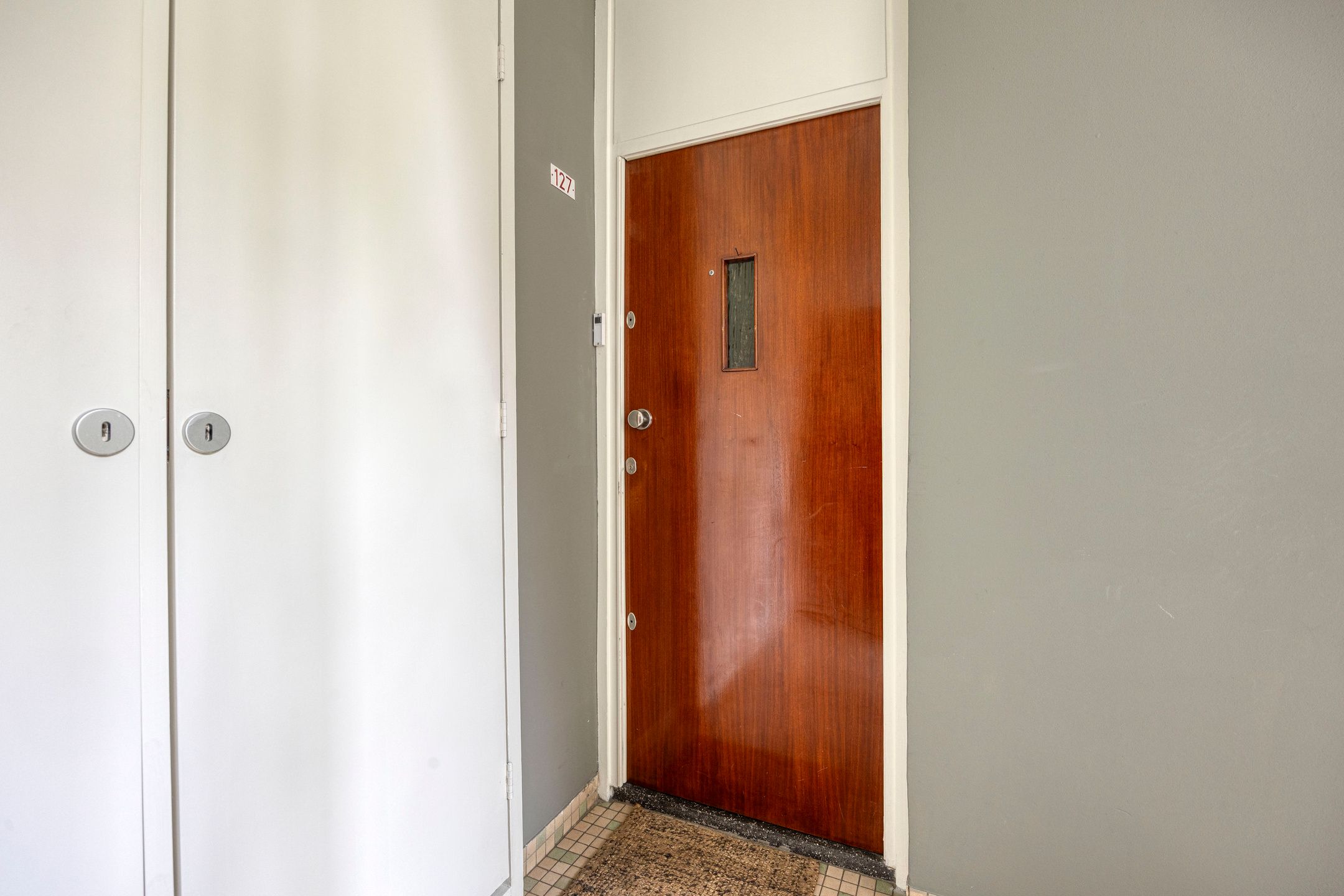 Photo 6 of Van Anrooystraat 127