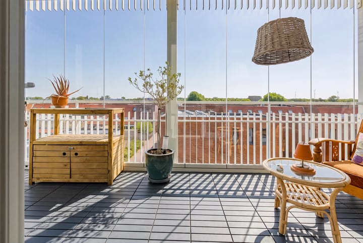Appartement te koop: Pruimenboomplein 60, Ijmuiden