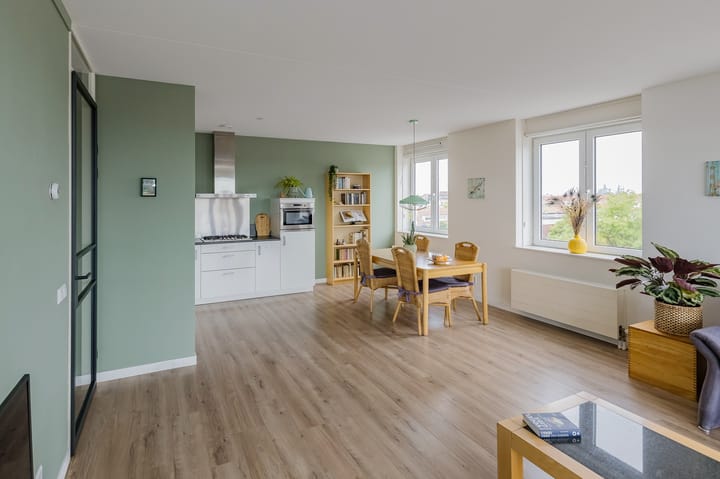Appartement te koop: Pruimenboomplein 60, Ijmuiden