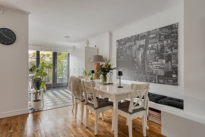 Tussenwoning te koop: Lijsterbeslaan 4, Pijnacker