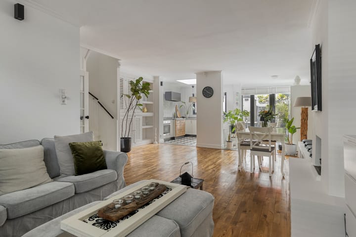 Tussenwoning te koop: Lijsterbeslaan 4, Pijnacker