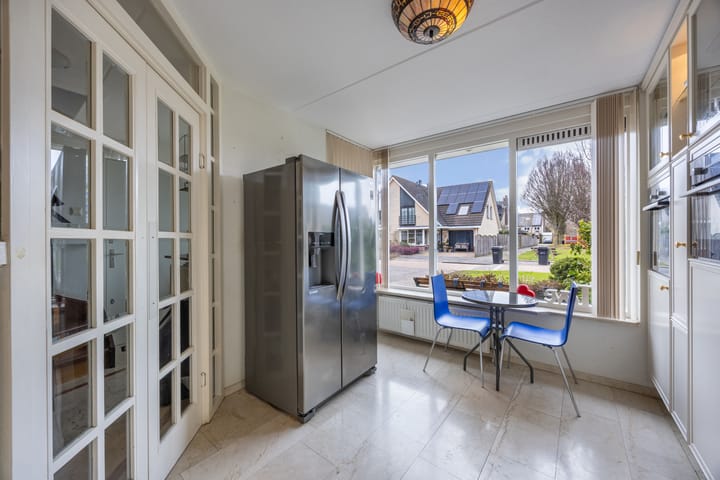 Twee-onder-één-kap te koop: Johannes ter Horststraat 10, Almere
