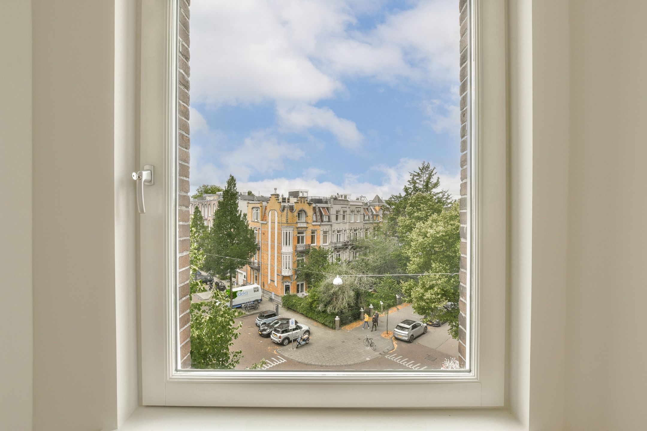 Foto 21 van Johannes Verhulststraat 149-2