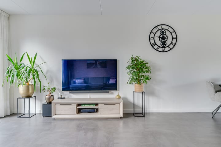 Tussenwoning te koop: Oeverzeggeweg 70, Heerhugowaard