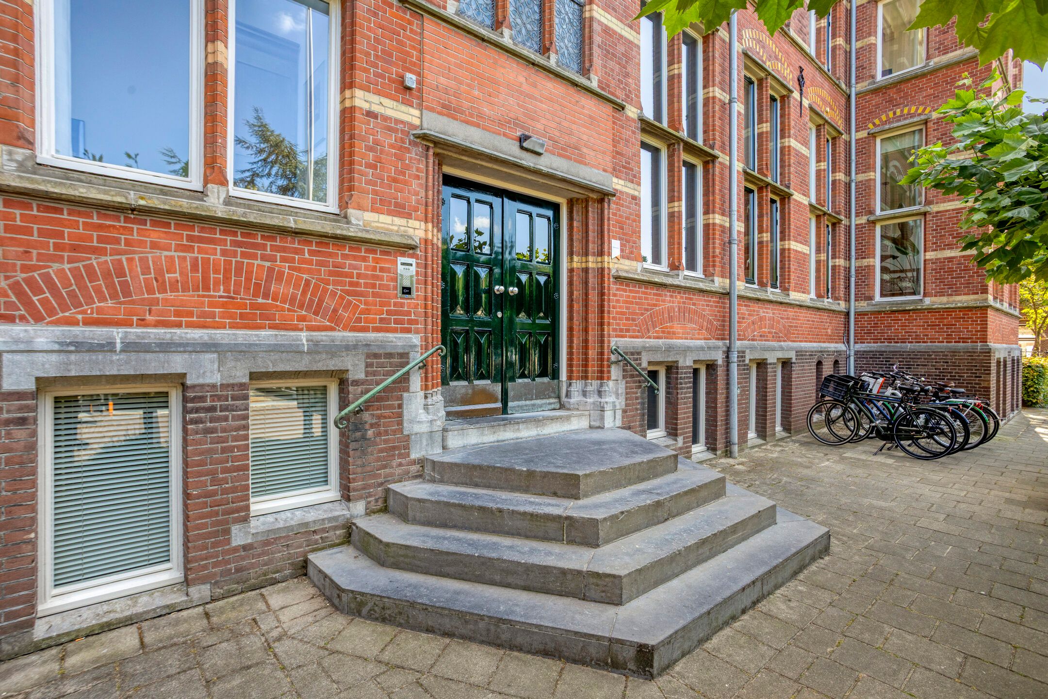 Foto 6 van Hugo de Grootstraat 57
