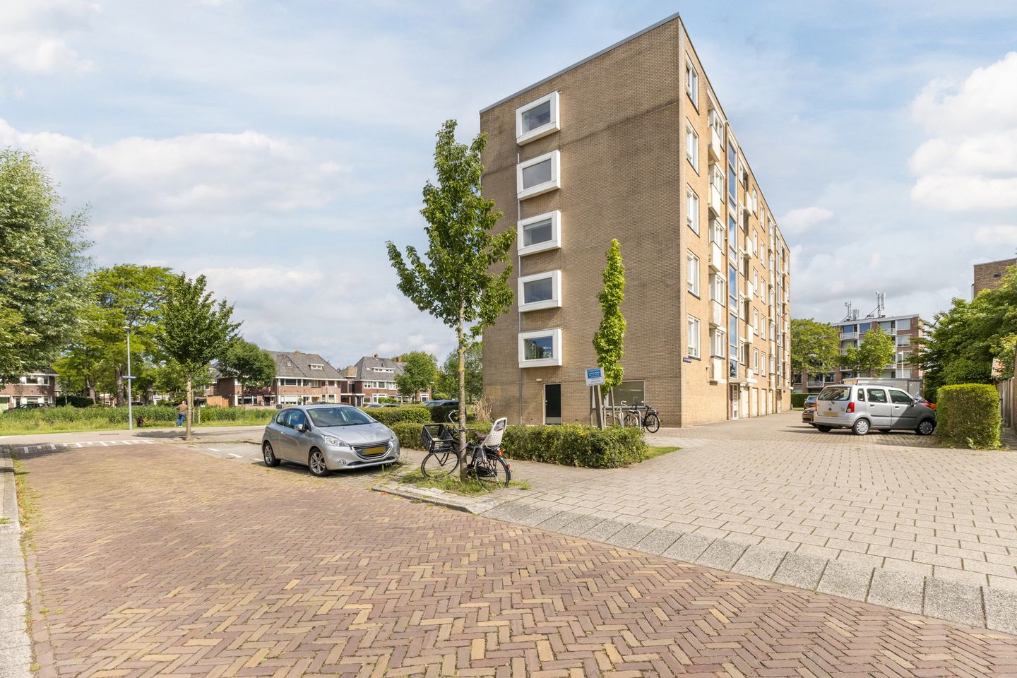Photo 44 of Willem de Zwijgerlaan 8