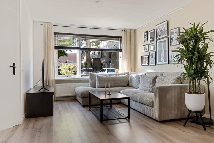Tussenwoning te koop: Siebe Schootstrastraat 107, Leeuwarden