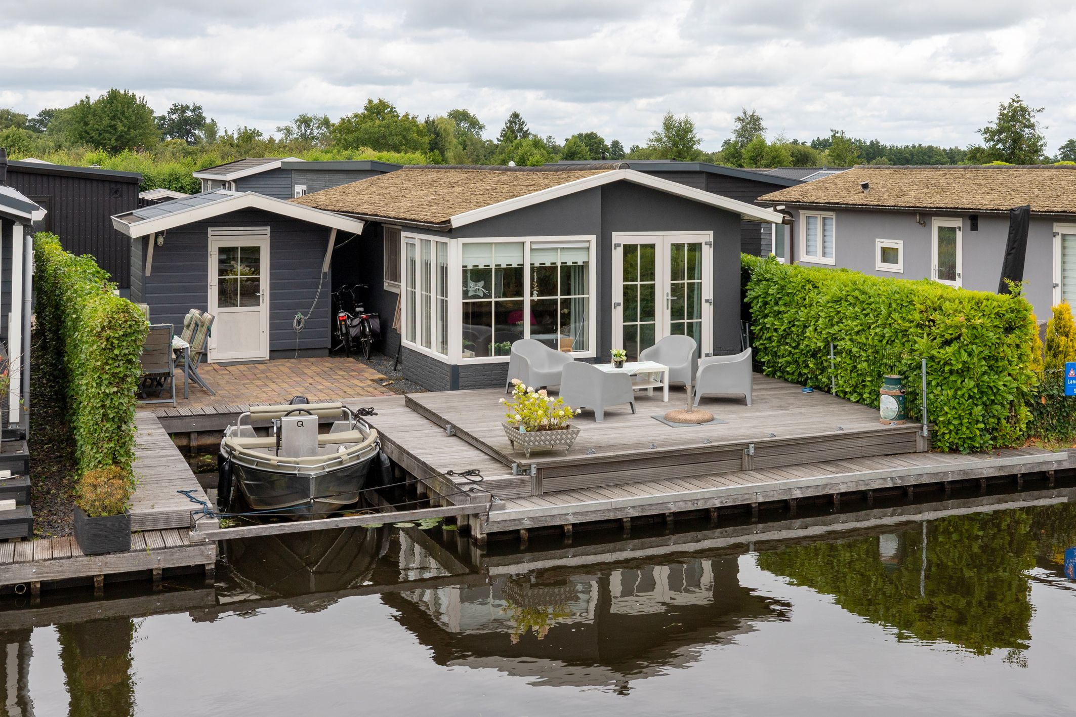 2-bedroom freehold villa in Giethoorn — photo 1 of 5