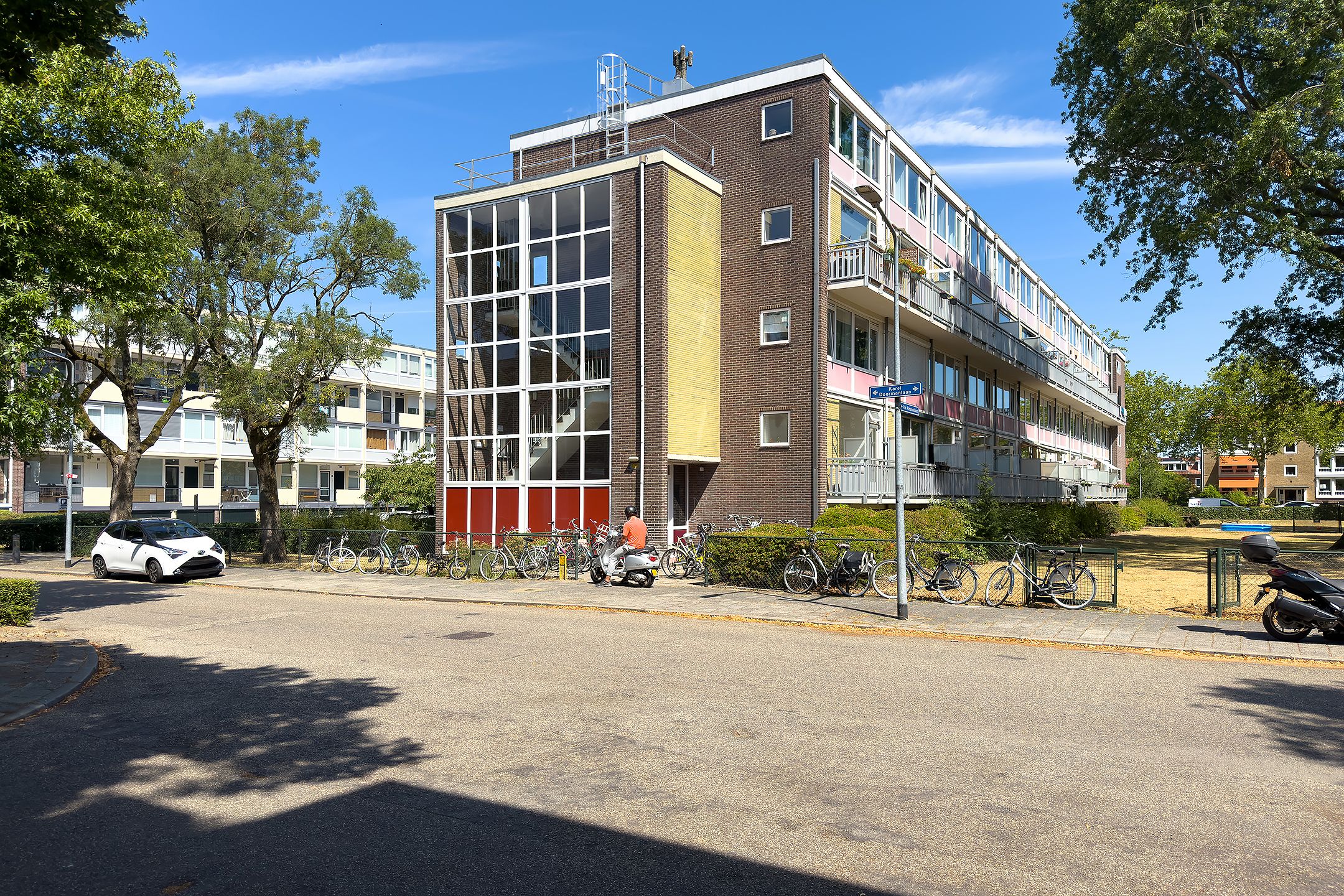 Photo 24 of Karel Doormanlaan 378