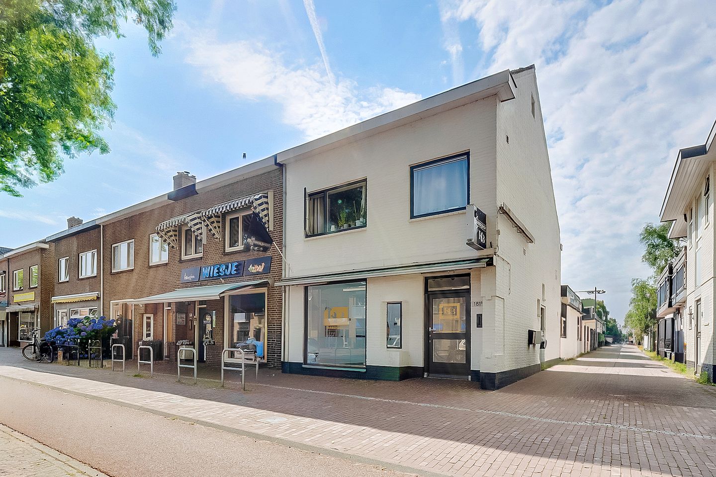 Bekijk foto 1 van Hessenweg 181-B