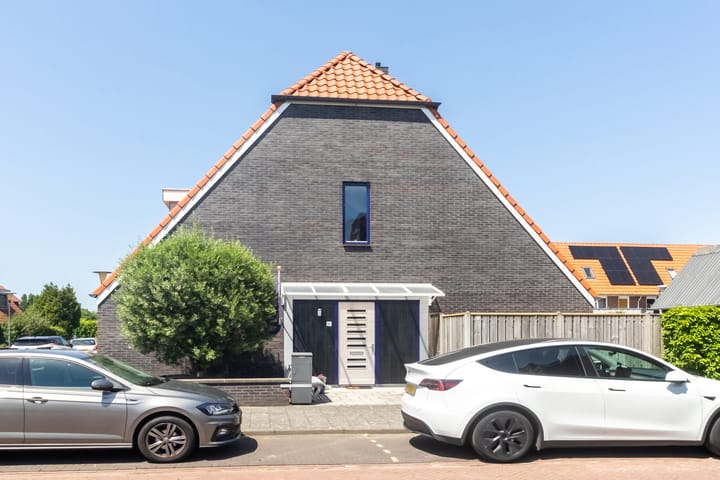 Hoekwoning te koop: Atalantalaan 11, Aalsmeer