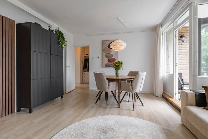 Appartement te koop: Admiraal de Ruyterlaan 20, Groningen