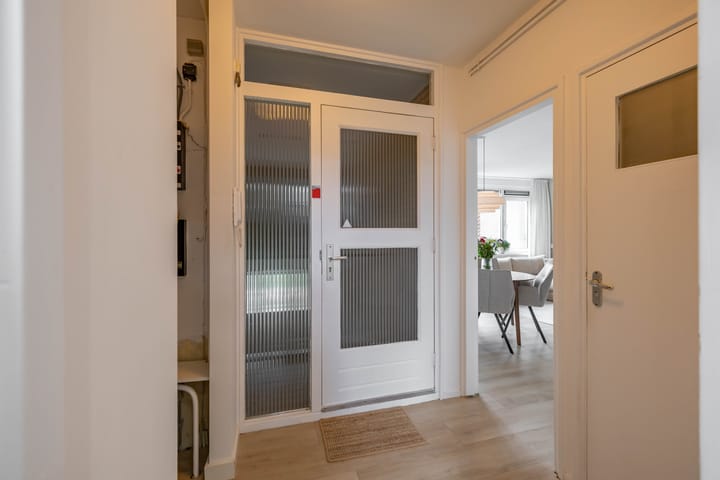Appartement te koop: Admiraal de Ruyterlaan 20, Groningen