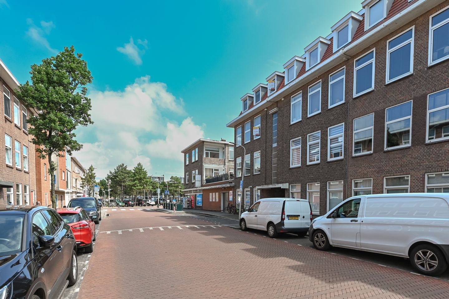Foto 40 van Pluvierstraat 276
