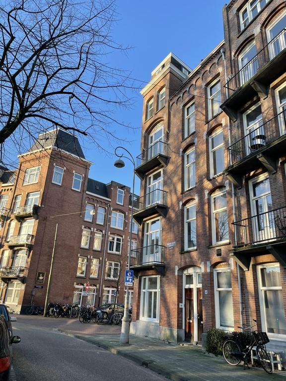 Appartement te huur: Amaliastraat 2H, Amsterdam