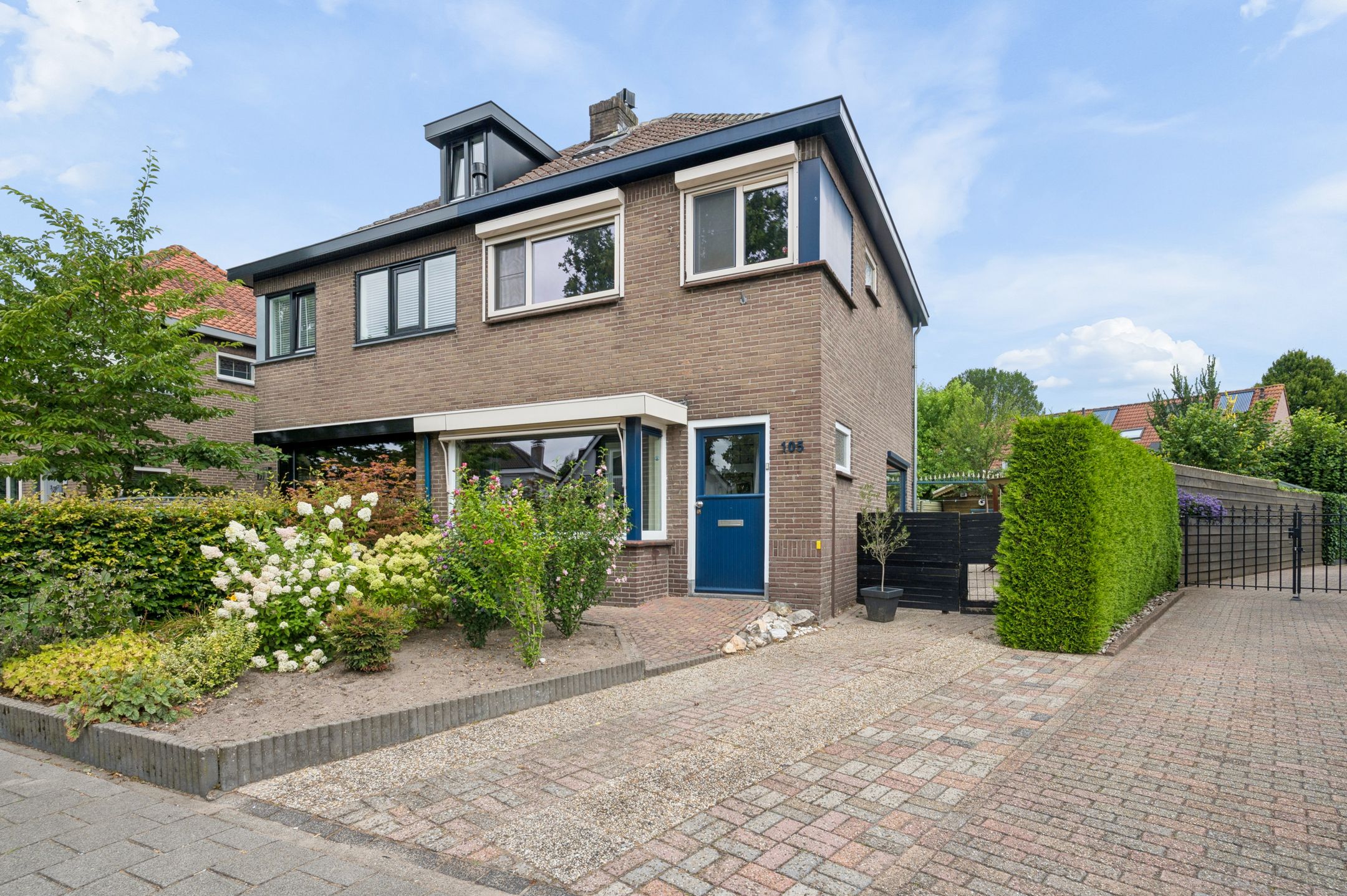 Middellaan 105