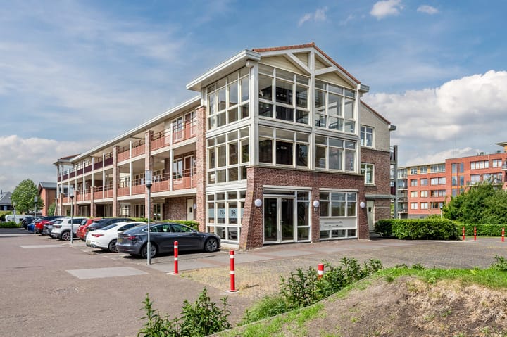 Appartement te huur: Amazonestroom 70, Zoetermeer
