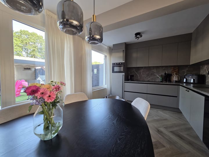 Hoekwoning te huur: Laan van het Kwekebos 425, Emmen