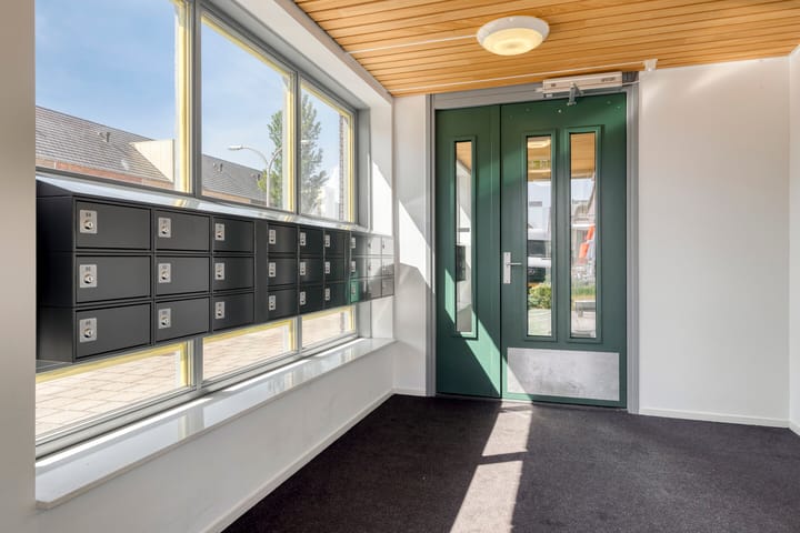 Appartement te koop: Vossenzoom 25, Pijnacker