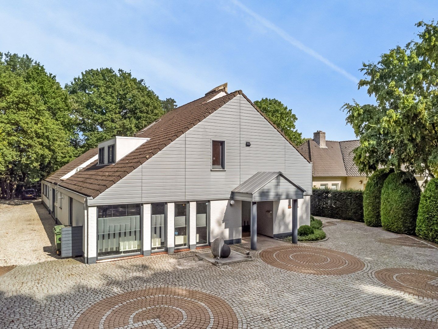 Bekijk foto 2 van Stationsweg 84
