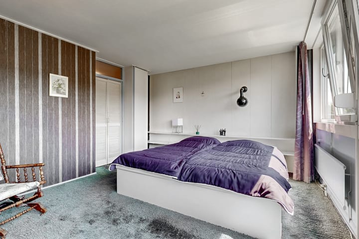 Tussenwoning te koop: Liszthof 17, Alphen Aan Den Rijn