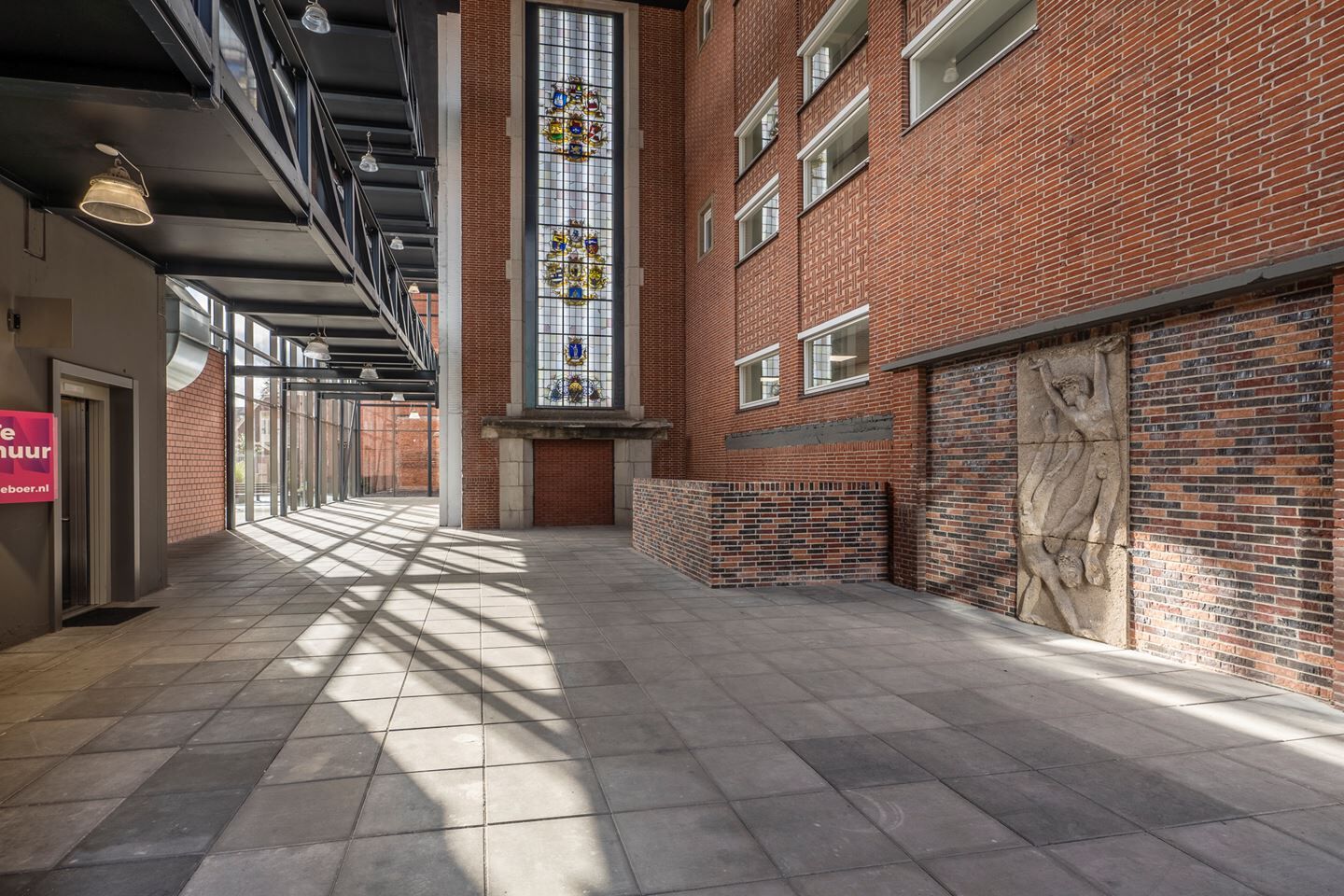 Photo 14 of Poststraat 38
