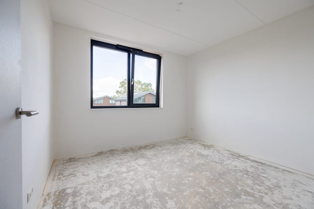 Photo 26 of Smidse 15