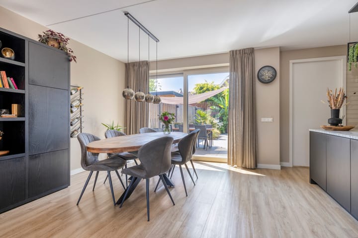 Hoekwoning te koop: Hermanshof 5, Helden