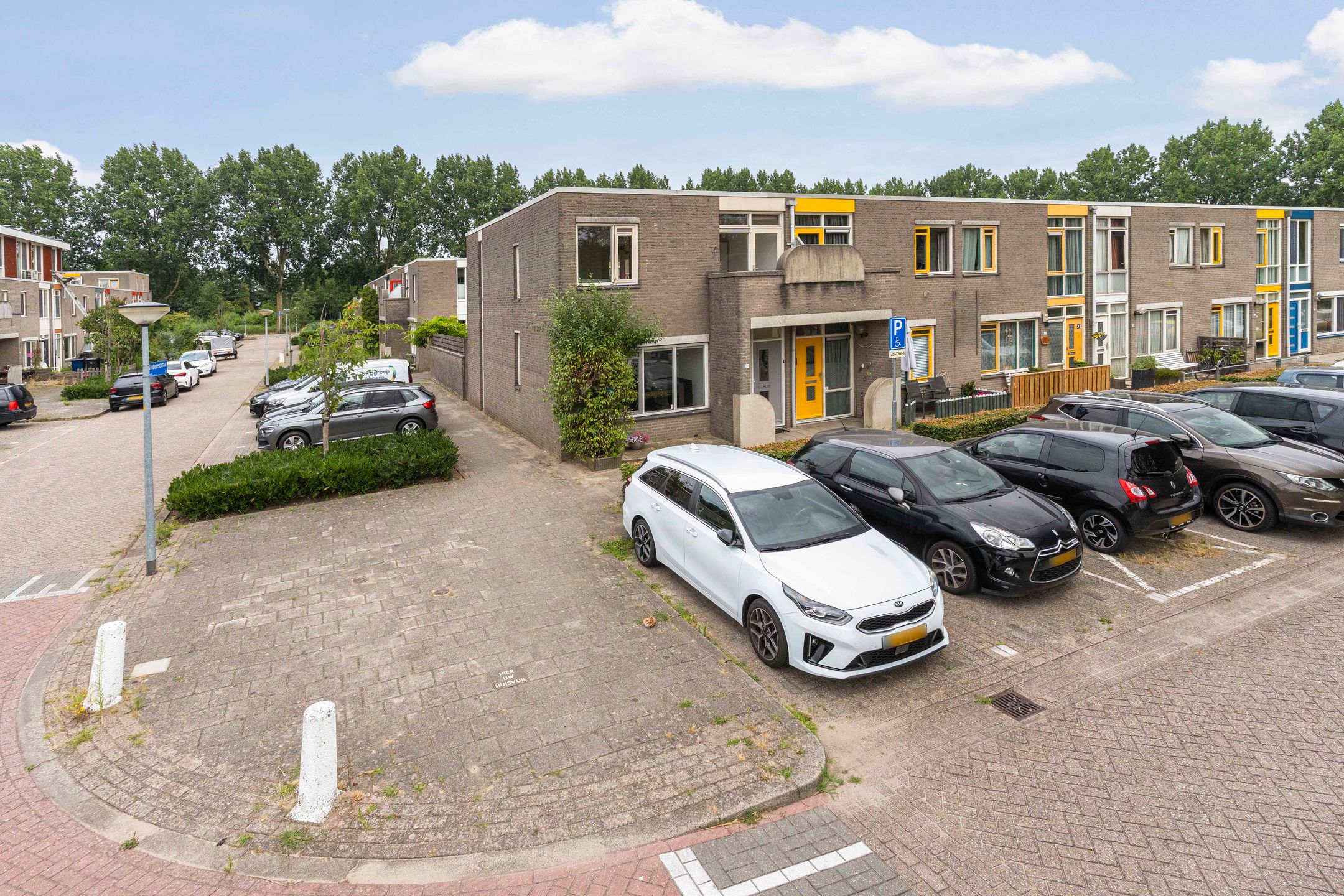 Foto 45 van Genèvestraat 33