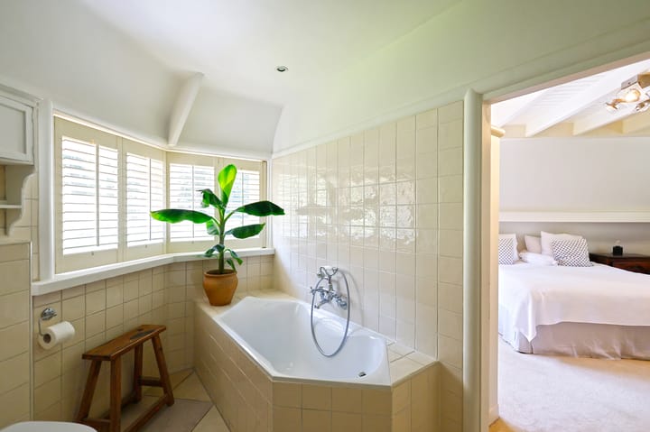 Vrijstaande woning te koop: Herdersweg 19, Laren (Nh)