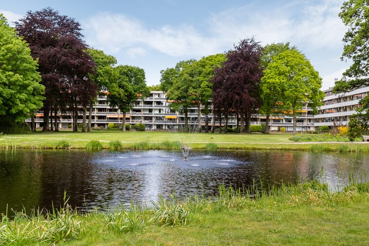 Appartement te koop: Stoeplaan 11F8, Wassenaar