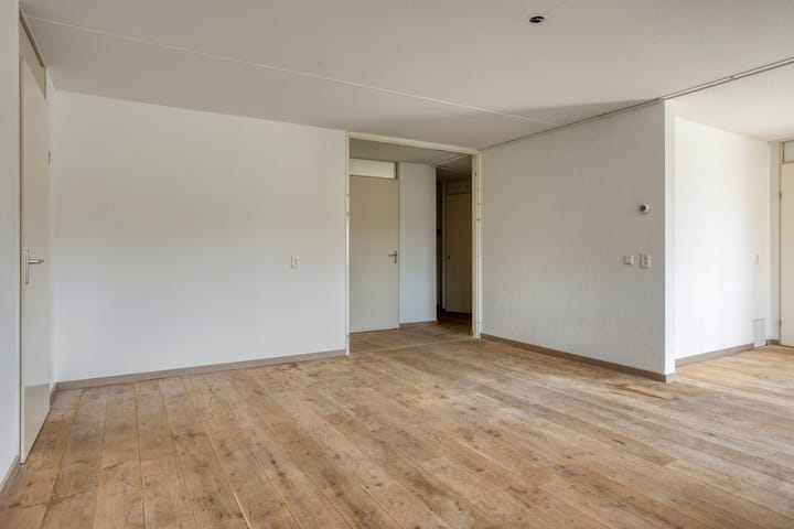 Appartement te koop: Oranjepark 83, Dordrecht