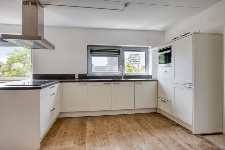 Appartement te koop: Oranjepark 83, Dordrecht