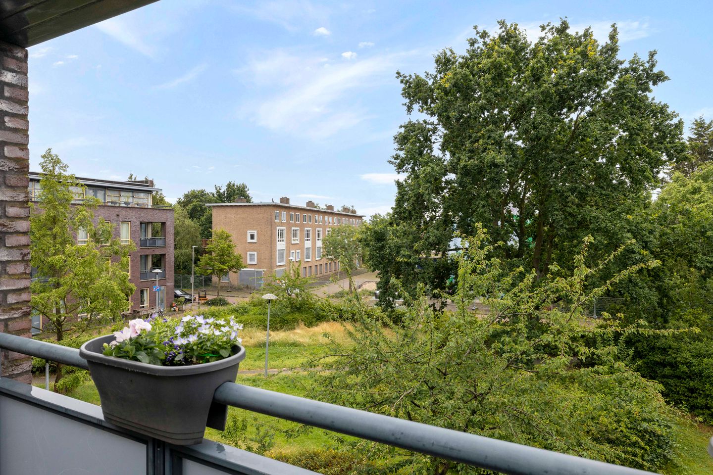 Photo 49 of Lekplantsoen 17