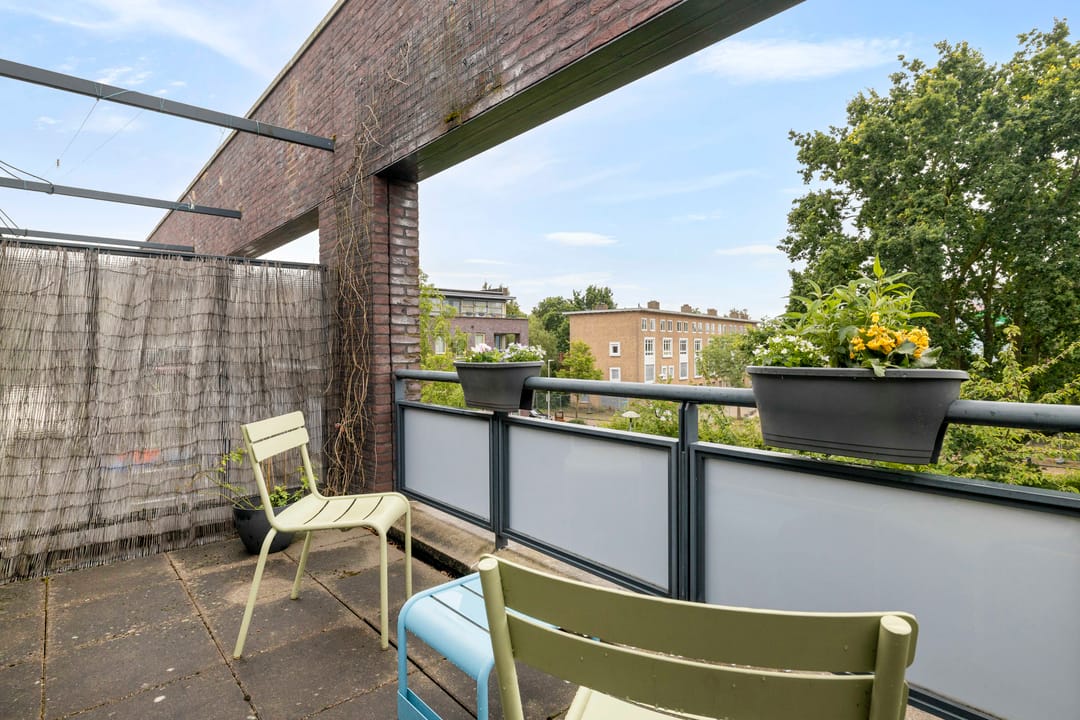 Photo 47 of Lekplantsoen 17