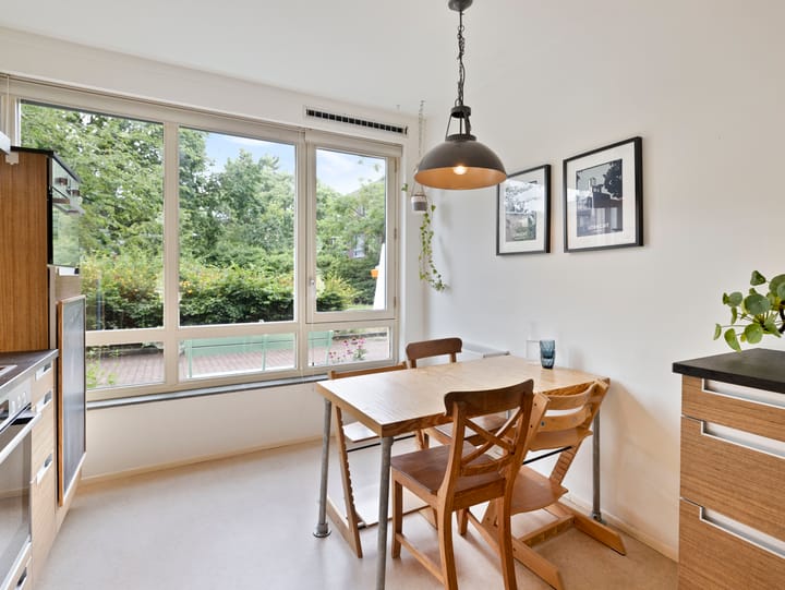 Tussenwoning te koop: Lekplantsoen 17, Utrecht