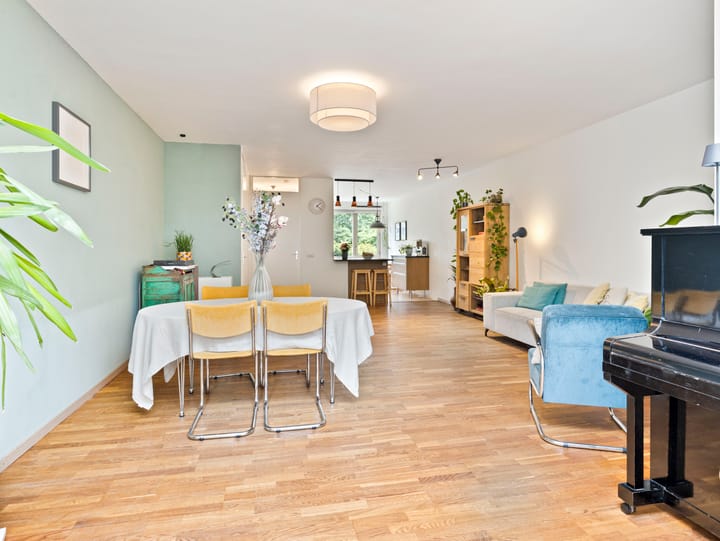 Tussenwoning te koop: Lekplantsoen 17, Utrecht