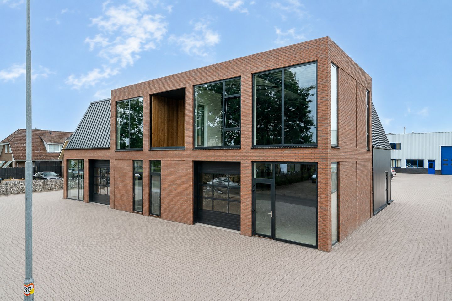 View photo 5 of Waterweg 10