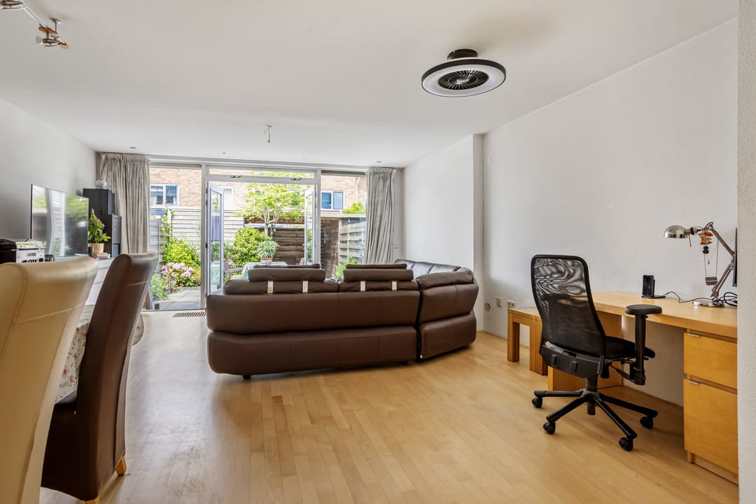 Photo 17 of Wim Sonneveldstraat 5