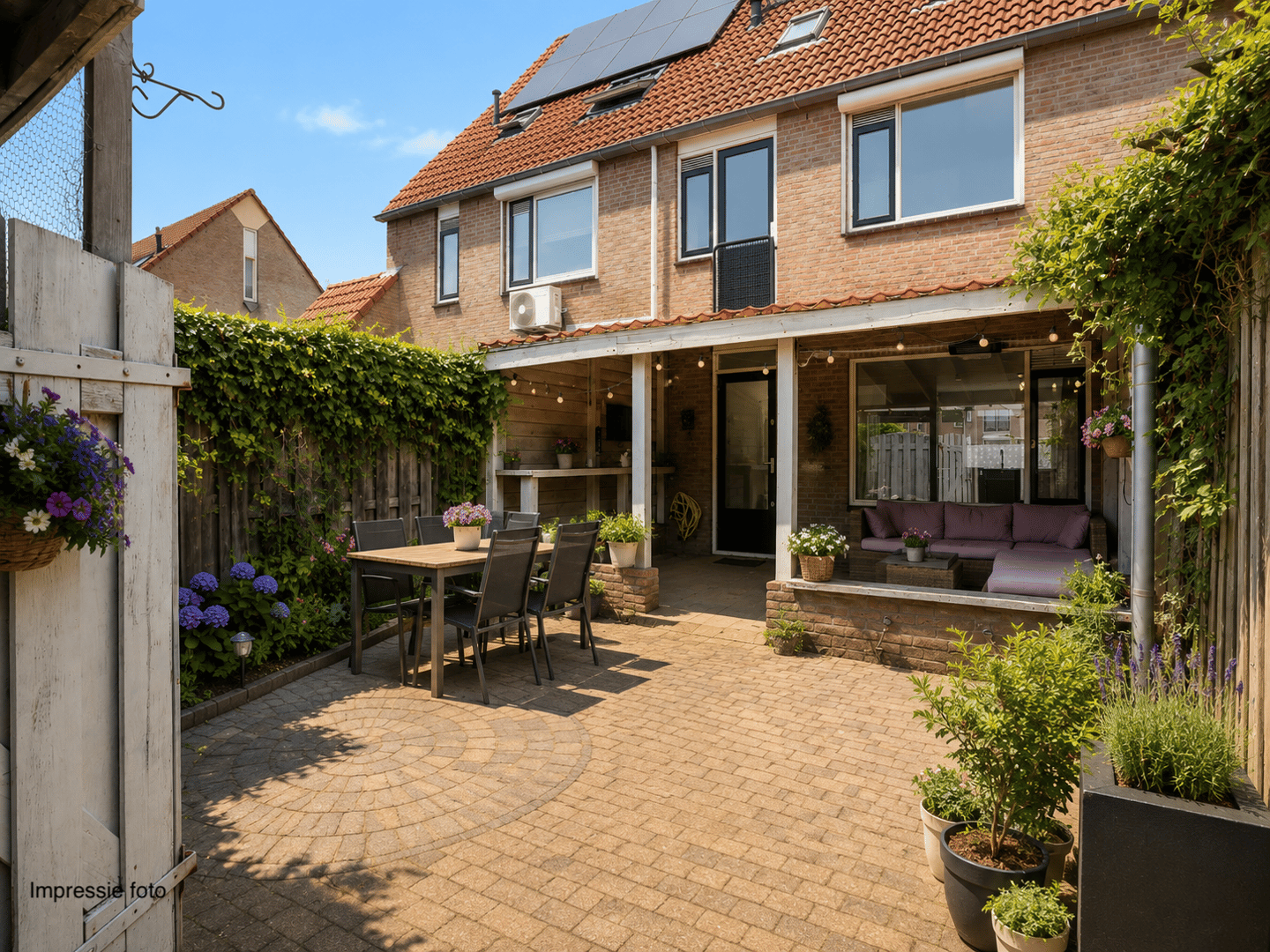 Photo 14 of Goudplevier 37