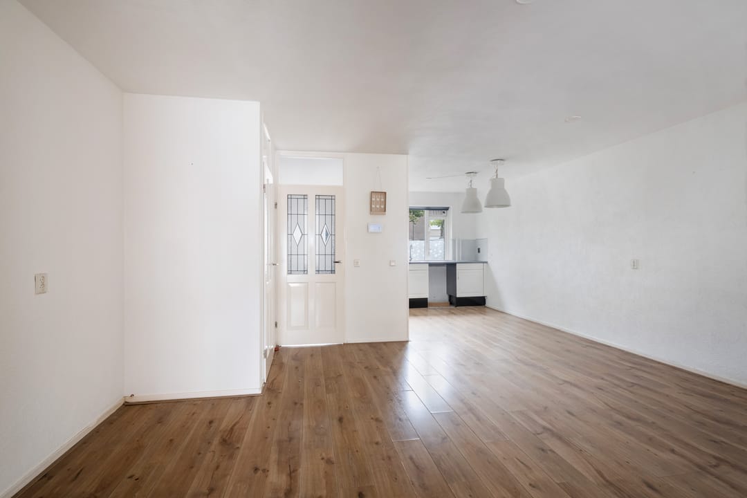 Photo 13 of Goudplevier 37