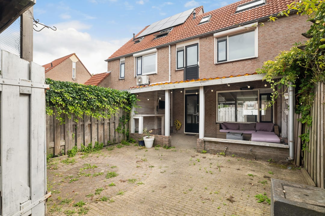Photo 17 of Goudplevier 37